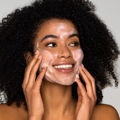 Sander van Bladel says that the Korean skincare routine felt like a form of focus and meditation time for the skin and one&rsquo;s own body, which sparked a strong desire to introduce this &lsquo;cultural&rsquo; element to Europe. Photo=@yepoda.me